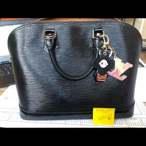 Epi leather Louis Vuitton Alma